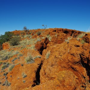 Hanns Tabletop Hill 