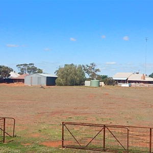 Thundelarra Homestead & Shearers Quarters