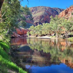 Ormiston Gorge Waterhole