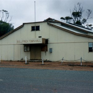 The old Bullfinch Town Hall, in 2003