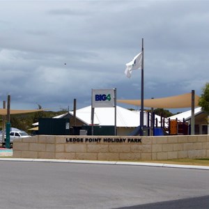 Holiday accommodation at Ledge