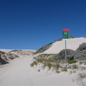 Beach access Nth of Seabird
