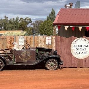 Sandstone general store and Cafe