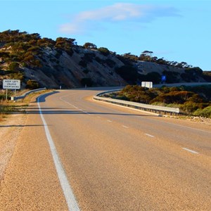 Looking up Eucla Pass