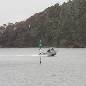 Narrow channel between Walpole & Nornalup Inlet