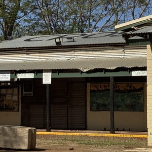 The Crossing Inn