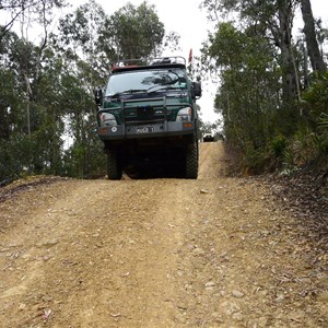 Little Sugarloaf Fire Trail