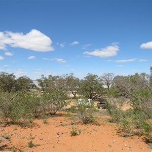 10 m high dune west of lake