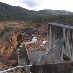 Spillway scour sculpting