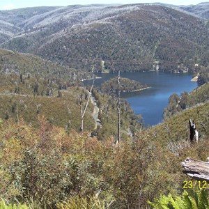 Pondage from Cabramurra Rd