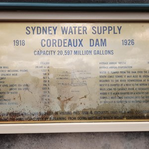 Dam stats plaque