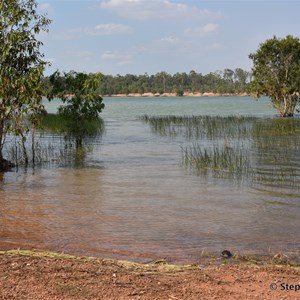 Lake Mccleod