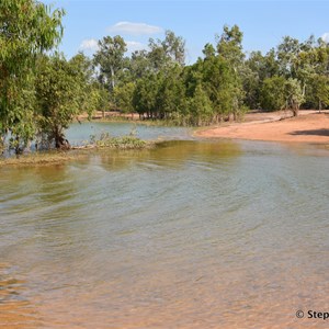 Lake Mccleod