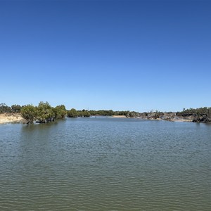 Savannah Way at Little Bynoe River