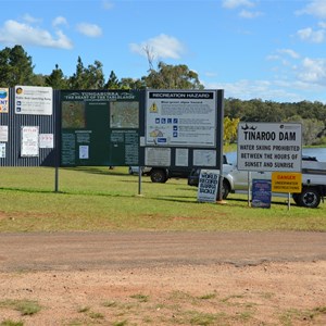 Lake Tinaroo 