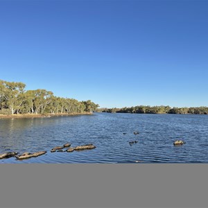 Lake Mary Kathleen