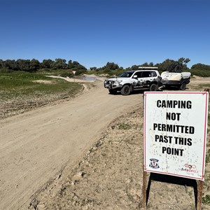 Old Diamantina River Crossing