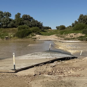 Old Diamantina River Crossing