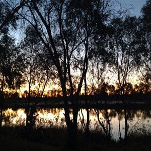 Oma Waterhole sunset