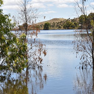 Pekina Dam 