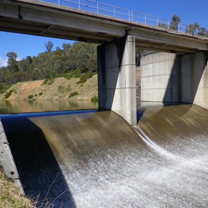 Ungated overfall spillway - Nov 2022