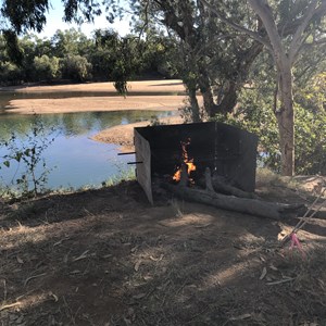 Fitzroy R. at Barrage