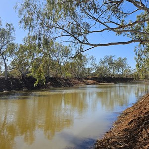 Edithana Pool