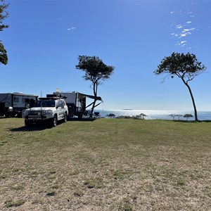 Barracrab Caravan Park Clairvew