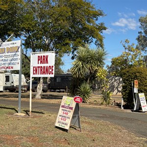Rolleston Caravan Park
