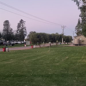 Lake Cullulleraine Holiday Park