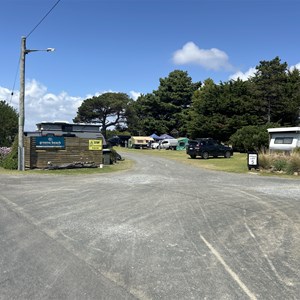 Greens Beach Caravan Park and Cabins