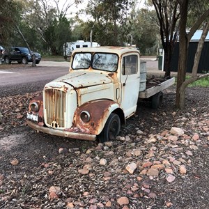 Stony Creek Bush Camp and Caravan Park