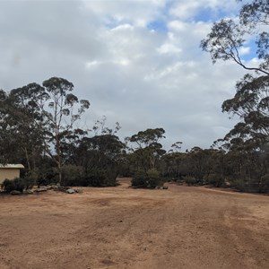 Yerdani Well