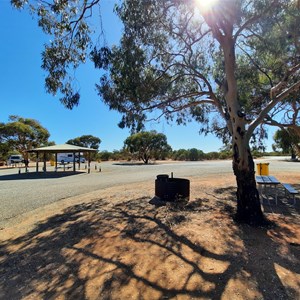 Picnic shelter