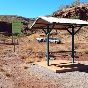 Mt Robinson Rest Area