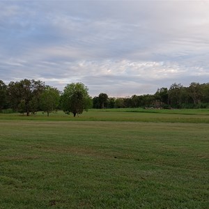 Coomalie Creek Caravan Park (Closed)