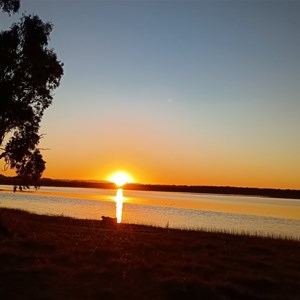 Lake Elphinstone