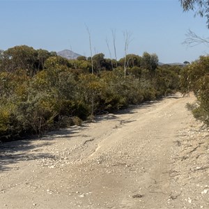 Dunn's Track & Dog Rock Access