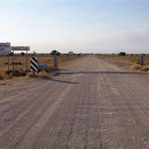 Birdsville Tk, SA-QLD Border