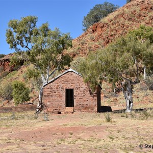 Barrow Creek Telegraph Station