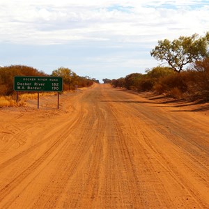 Tjukaruru Rd & Kata Tjuta Rd