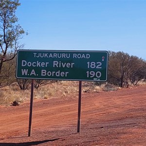 Tjukaruru Rd & Kata Tjuta Rd