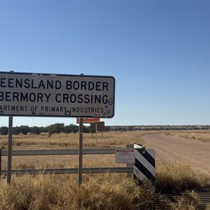 Plenty Highway, NT-QLD Border