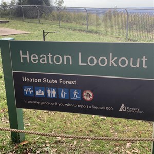 Heaton Lookout