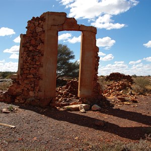 Burtville Arch