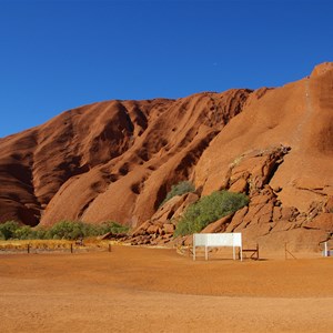 Mala Carpark (Uluru)