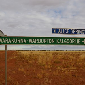 Great Central Rd - Gunbarrel Hwy & Giles Mulga Park Rd