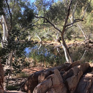 Main Track & Desert Queens Baths Access