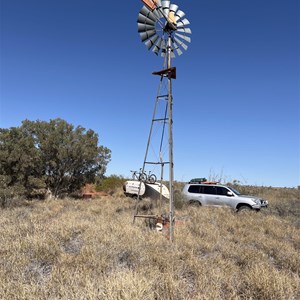 Bore and Tank (Wapet Rd/Kidson Track)