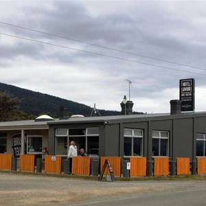 Hotel Bruny 